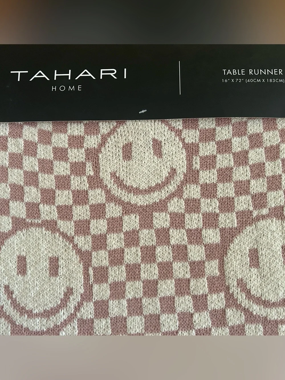 Tahari Table Runner/Shoulder Wrap Pink & Cream Knit Checkerboard Smiley Faces
